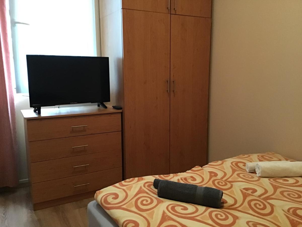 Dravecz Apartman Balatonlelle Exterior foto